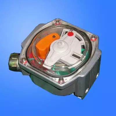 CM30-2443GH工業(yè)用光電開關(guān)|CM30-3043ND遠(yuǎn)距離檢測圓柱形光電開關(guān)